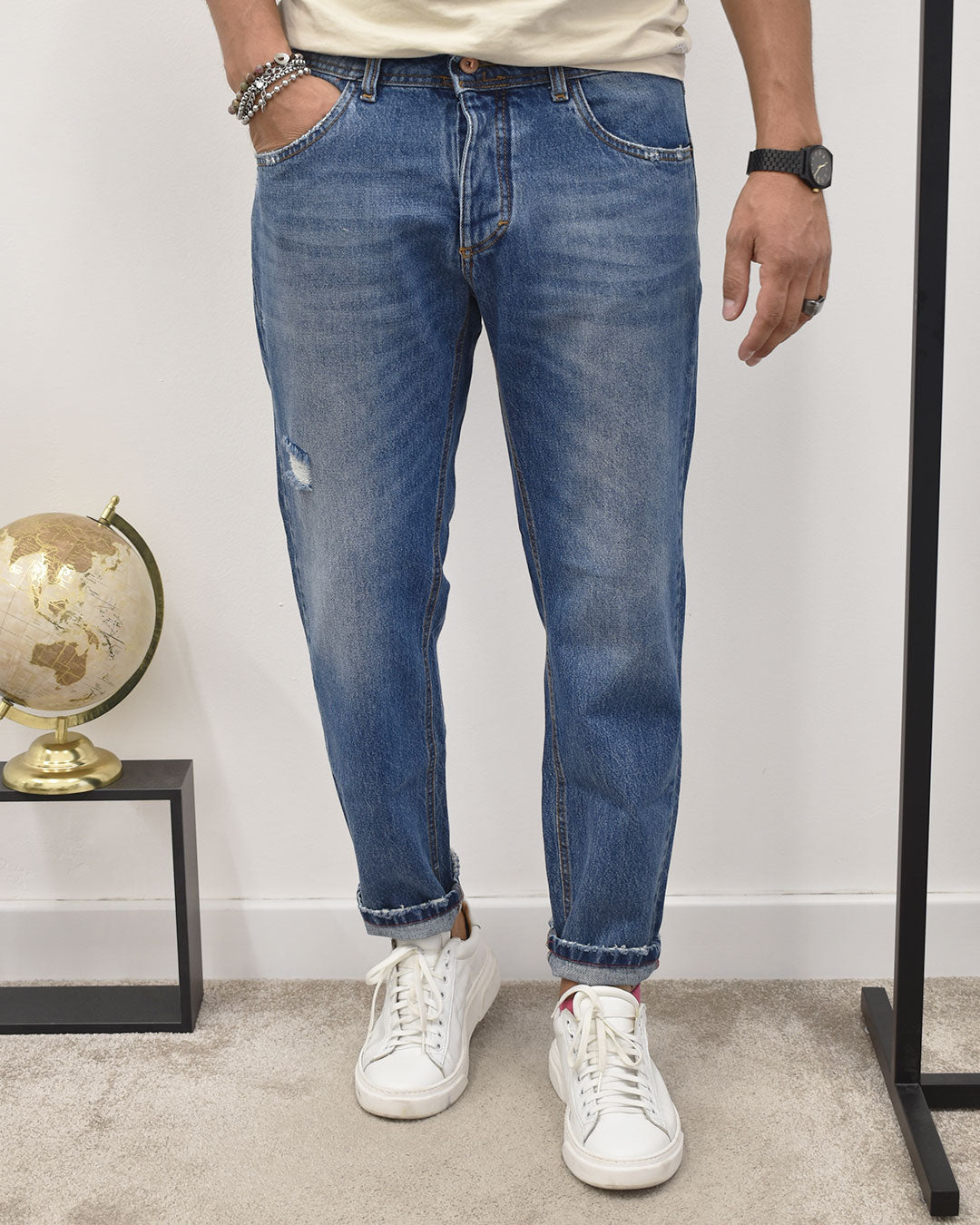 jeans carrot fit lav.med SQUAD LOS ANGELES LAV.B3