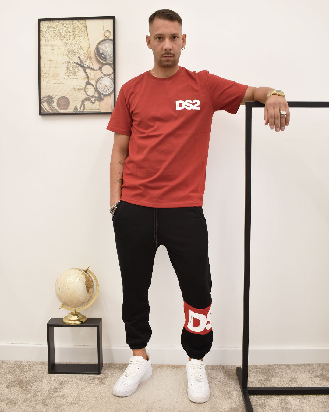 sottotuta logo rosso DS2 FW25217