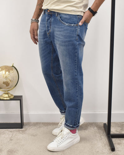 jeans carrot fit lav.med SQUAD LOS ANGELES LAV.B3