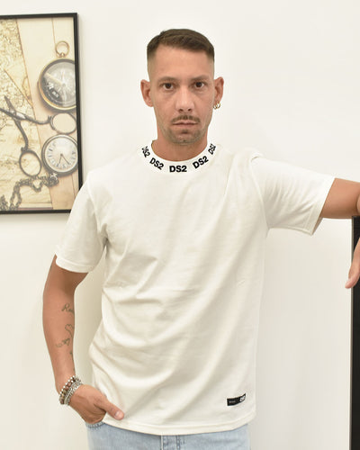 t-shirt logo collo DS2 FW25224